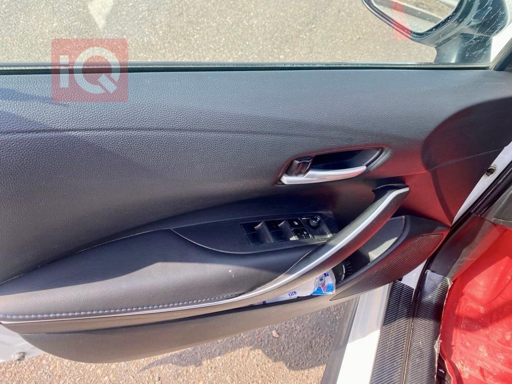 تۆیۆتا کۆرۆلا